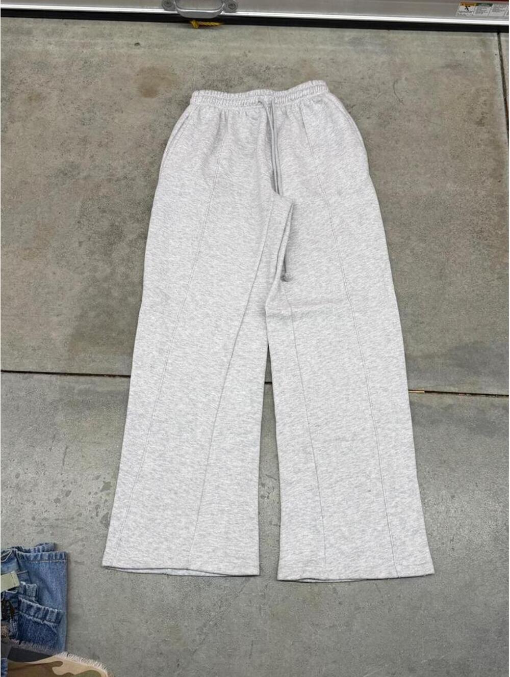 vintage light ash grey relaxed baggy fit sweatpants size small